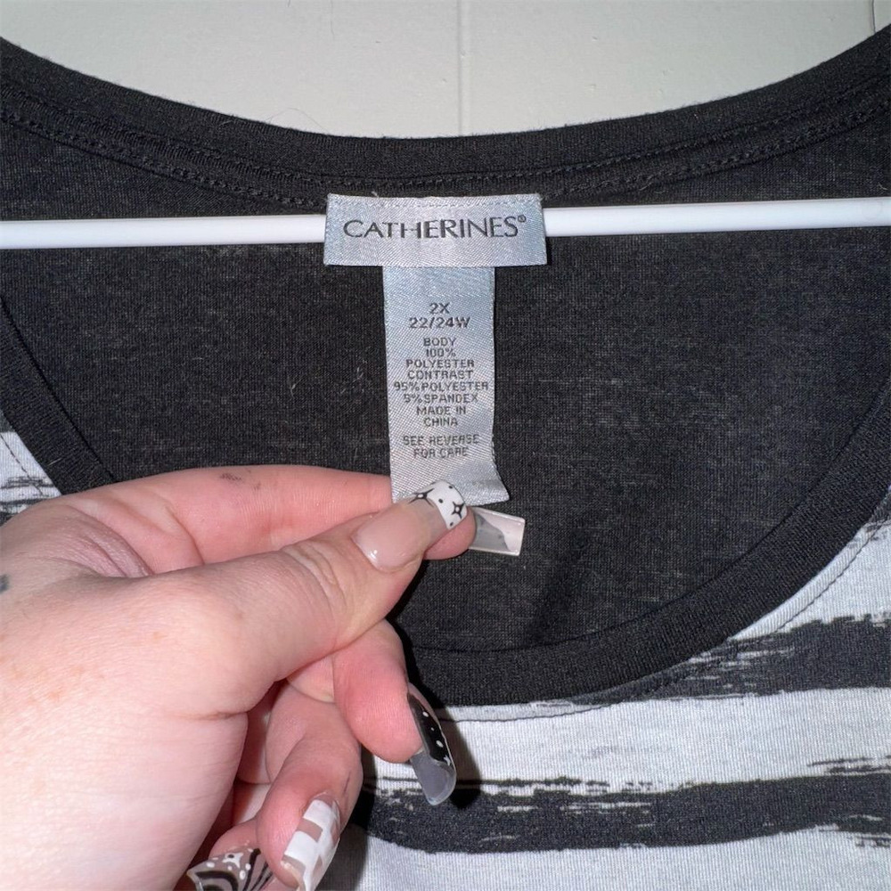 Catherines Women's Plus 2X Black & White Striped Floral Blouse Casual - Picture 4 of 5
